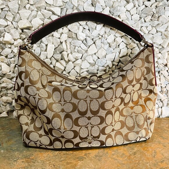 Celeste Convertible Hobo - Picture 1 of 5